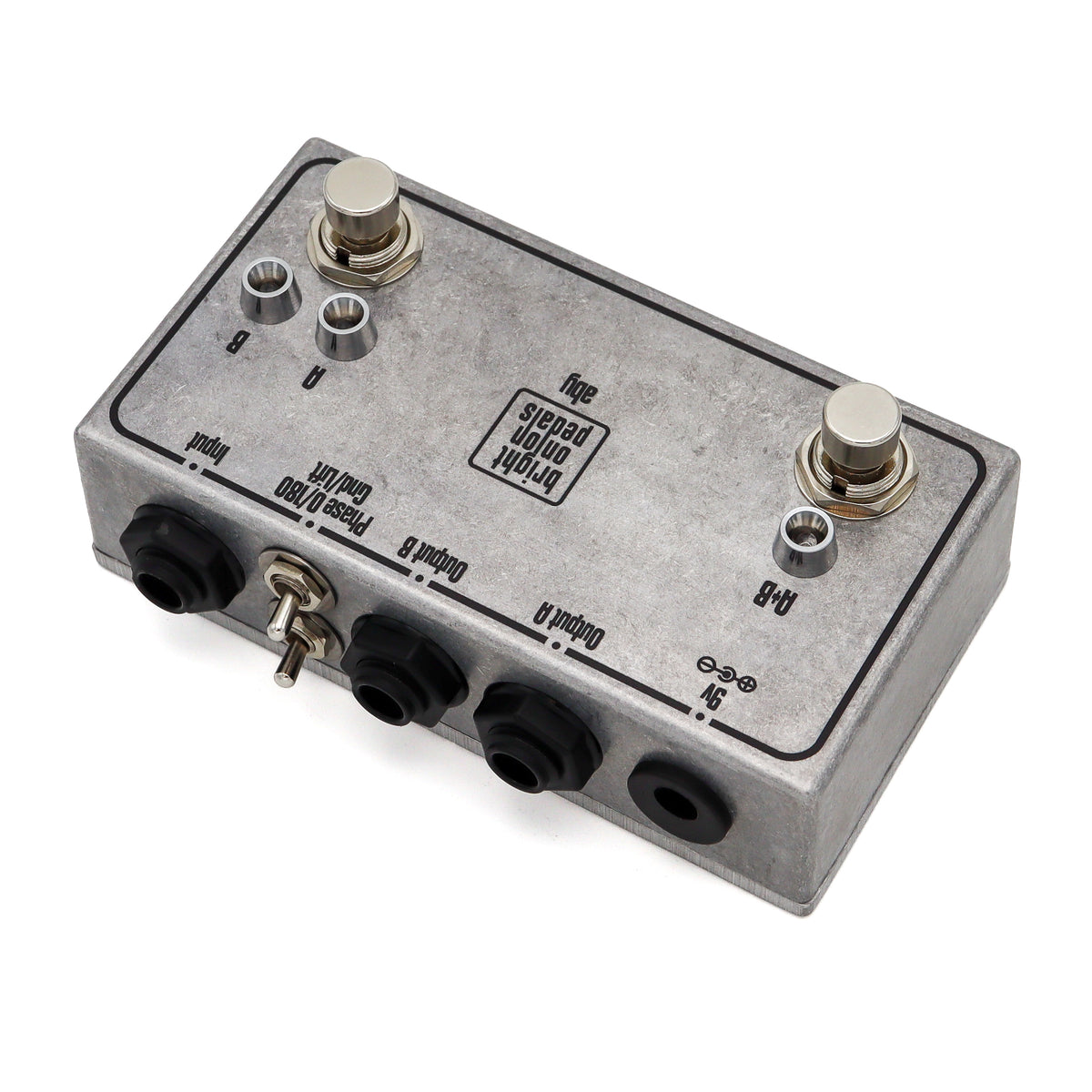 Active ABY Pedal with Isolated Second Output Rear